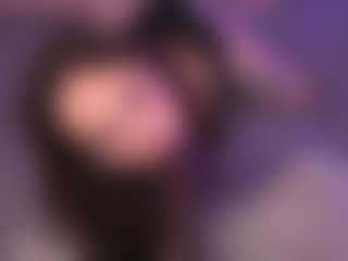 Bllowjoyy's Live Sex Cam Show