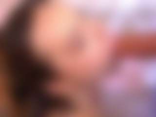 Bllowjoyy's Live Sex Cam Show