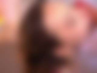 Bllowjoyy's Live Sex Cam Show
