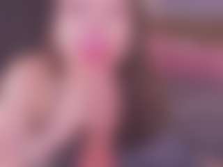 Bllowjoyy's Live Sex Cam Show