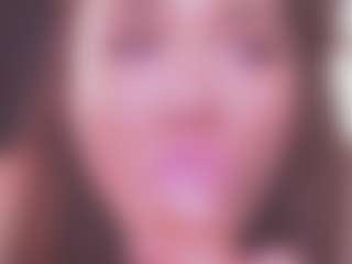 Bllowjoyy's Live Sex Cam Show