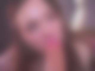 Bllowjoyy's Live Sex Cam Show