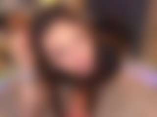 Bllowjoyy's Live Sex Cam Show