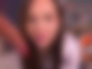 Bllowjoyy's Live Sex Cam Show
