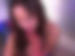 Bllowjoyy's Live Sex Cam Show
