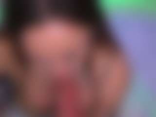 Bllowjoyy's Live Sex Cam Show