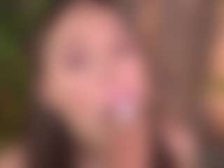 Bllowjoyy's Live Sex Cam Show