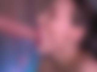 Bllowjoyy's Live Sex Cam Show