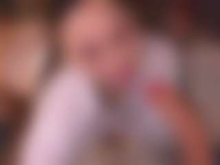 Bllowjoyy's Live Sex Cam Show