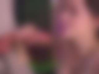 Bllowjoyy's Live Sex Cam Show