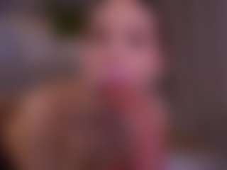 Bllowjoyy's Live Sex Cam Show