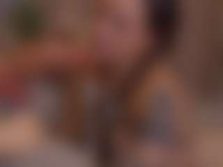 Bllowjoyy's Live Sex Cam Show