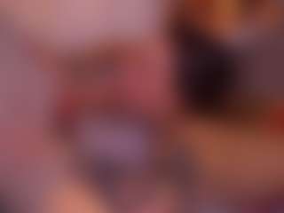 Bllowjoyy's Live Sex Cam Show