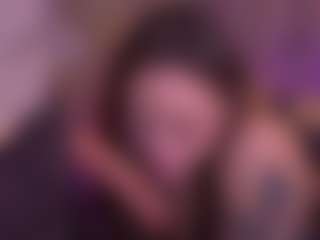 Bllowjoyy's Live Sex Cam Show