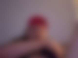 Live cam show with Kinkystar - Muscular on pussylord.com