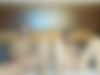 RoxySnowey's Live Sex Cam Show