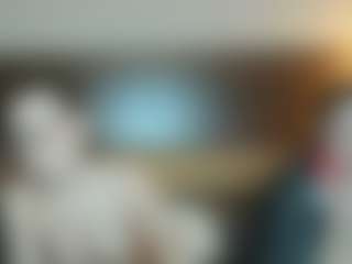 Live cam show with RoxySnowey - Moaning on camwithhim.com