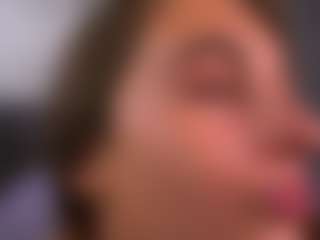 Live cam show with Isabella - Bitch on CamwithHer