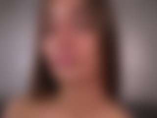 Live cam show with Isabella - Pm on Cam Slut