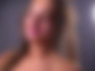 Live cam show with Isabella - Bitch on SinfulBabes