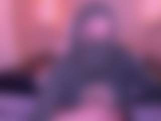 Cloe-adams's Live Sex Cam Show