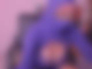 Cloe-adams's Live Sex Cam Show