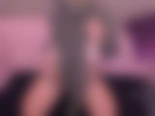 Cloe-adams's Live Sex Cam Show