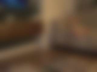 Live cam show with Sophie - Ice on Milfs Live