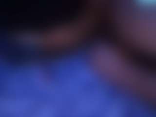 livelatinlust's Live Sex Cam Show