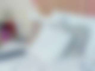 Live cam show with Nicole Angels - Red Hair on Camsoda