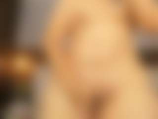 Live cam show with PerlaPreciosa - Facial on Milfs Live