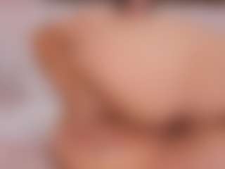 Live cam show with PerlaPreciosa - Camel Toe on SinfulBabes
