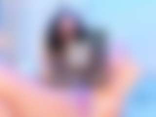 Live cam show with SalomeBenz - Twerk Young Adult on Camsoda