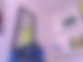 Live cam show with zoeconnor19 - Smoke on nudelive.tv