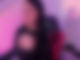 Live cam show with zoeconnor19 - Petite on CamClone