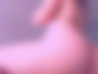 Live cam show with zoeconnor19 - Smoke on Camming Site