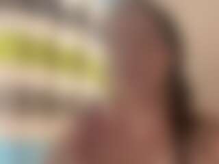 mich3ll3made's Live Sex Cam Show