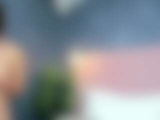 AlisonnRouss's Live Sex Cam Show