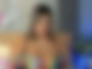 Live cam show with Elise Naughty - Butt Plug on makecum.org