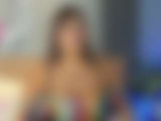 Live cam show with Elise Naughty - Body Massage on Camsoda