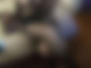 eblata04's Live Sex Cam Show