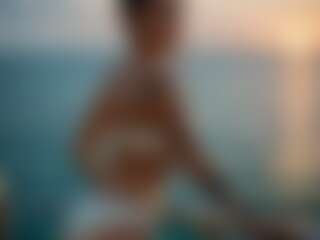lyla2929's Live Sex Cam Show