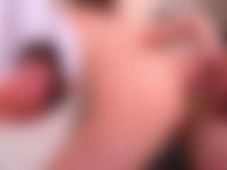 Live cam show with LynetteArrowsmith - Fuck Machine on Strip Flash - Live Sex Shows