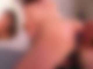 Live cam show with LynetteArrowsmith - Green Eyes on Camsoda