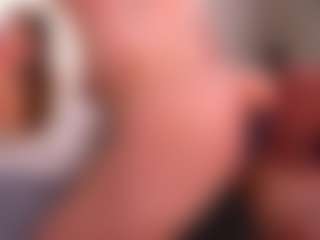 Live cam show with LynetteArrowsmith - Green Eyes on Camsoda