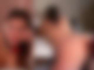 Live cam show with LynetteArrowsmith - Eating Pussy on xplaylive.com