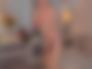 Live cam show with BreckBenny - Cock Rating on liverealitysex.com