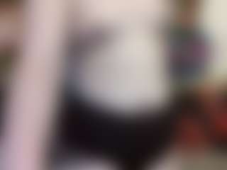 Live cam show with average-girl - Hairy Pussy on chickslive.net