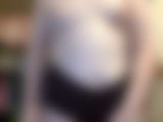 Live cam show with average-girl - Hot on parknlotfishbdy