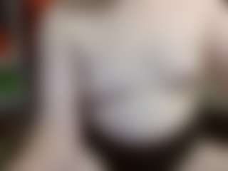 Live cam show with average-girl - Brown Hair on chickslive.net